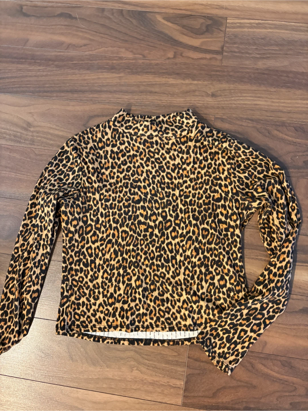 Printed long sleeve top