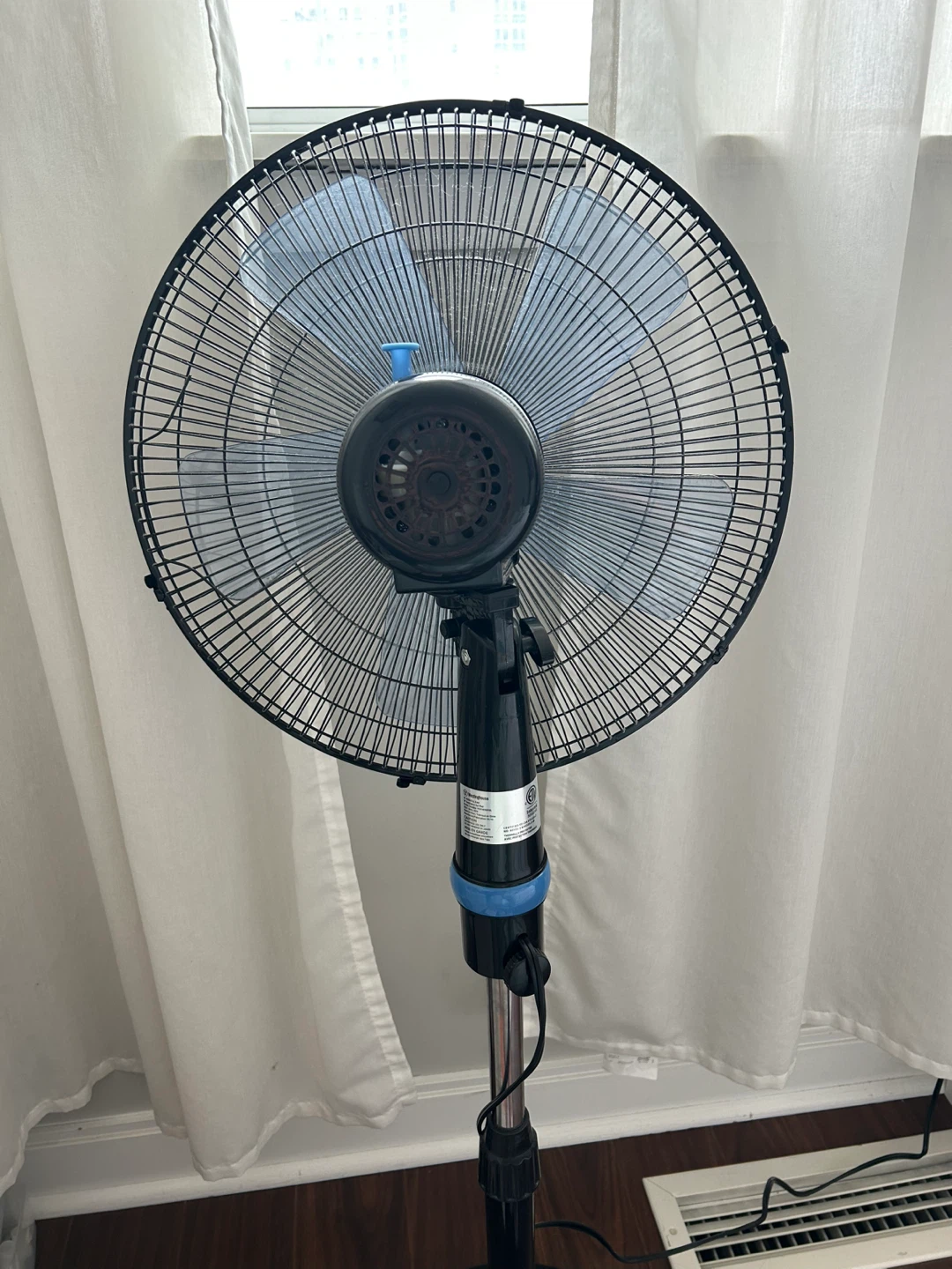 Westinghouse 16" Pedestal Fan - photo 3