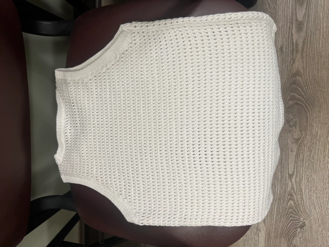 Ann Taylor White Crochet Sweater Tank Top - photo 3
