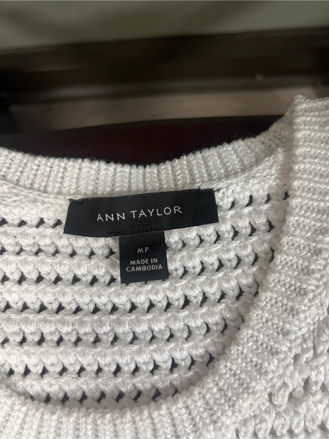 Ann Taylor White Crochet Sweater Tank Top - photo 4