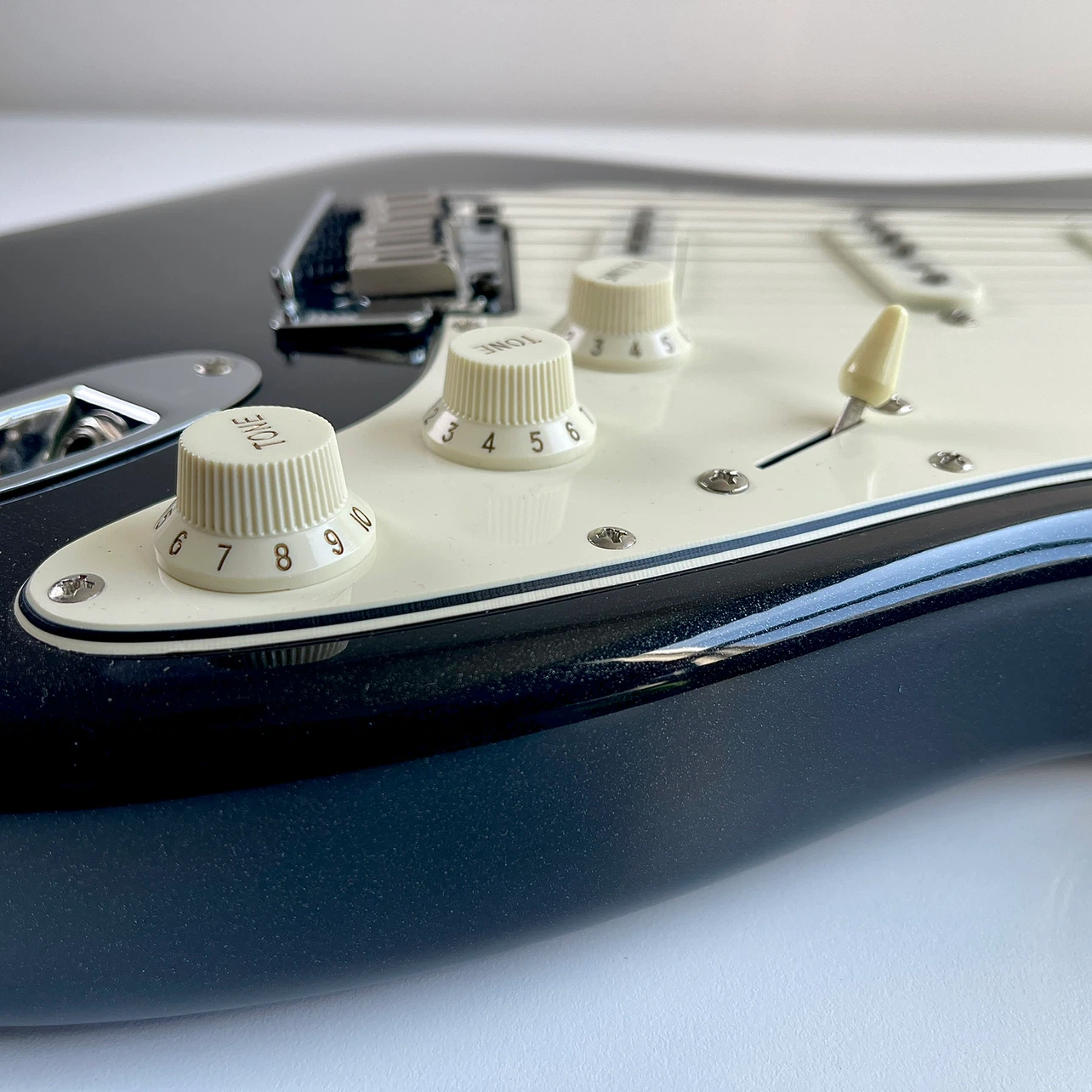Squier Stratocaster Electric Guitar - photo 3