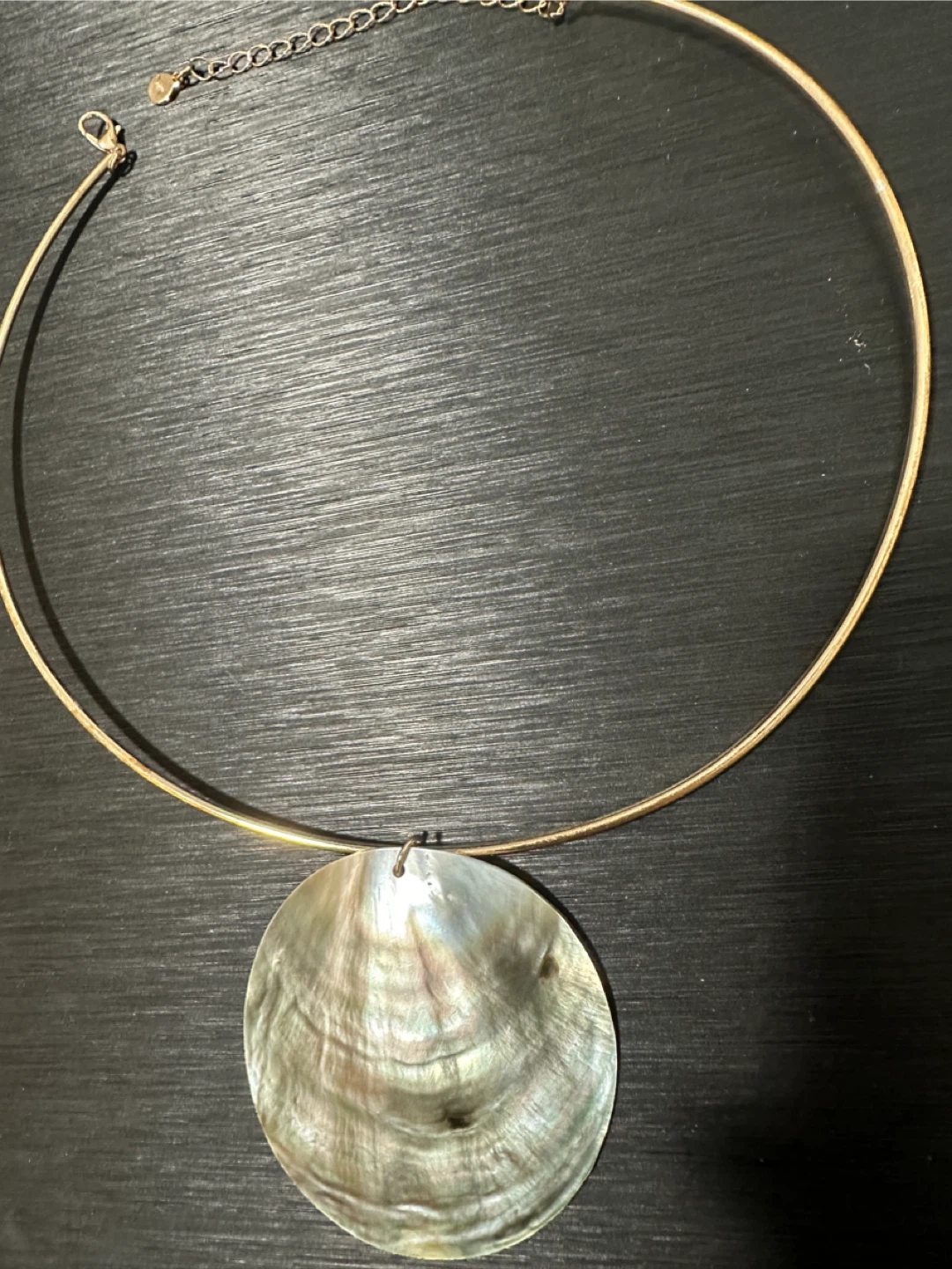 Gold-tone choker necklace with pendant - photo 2