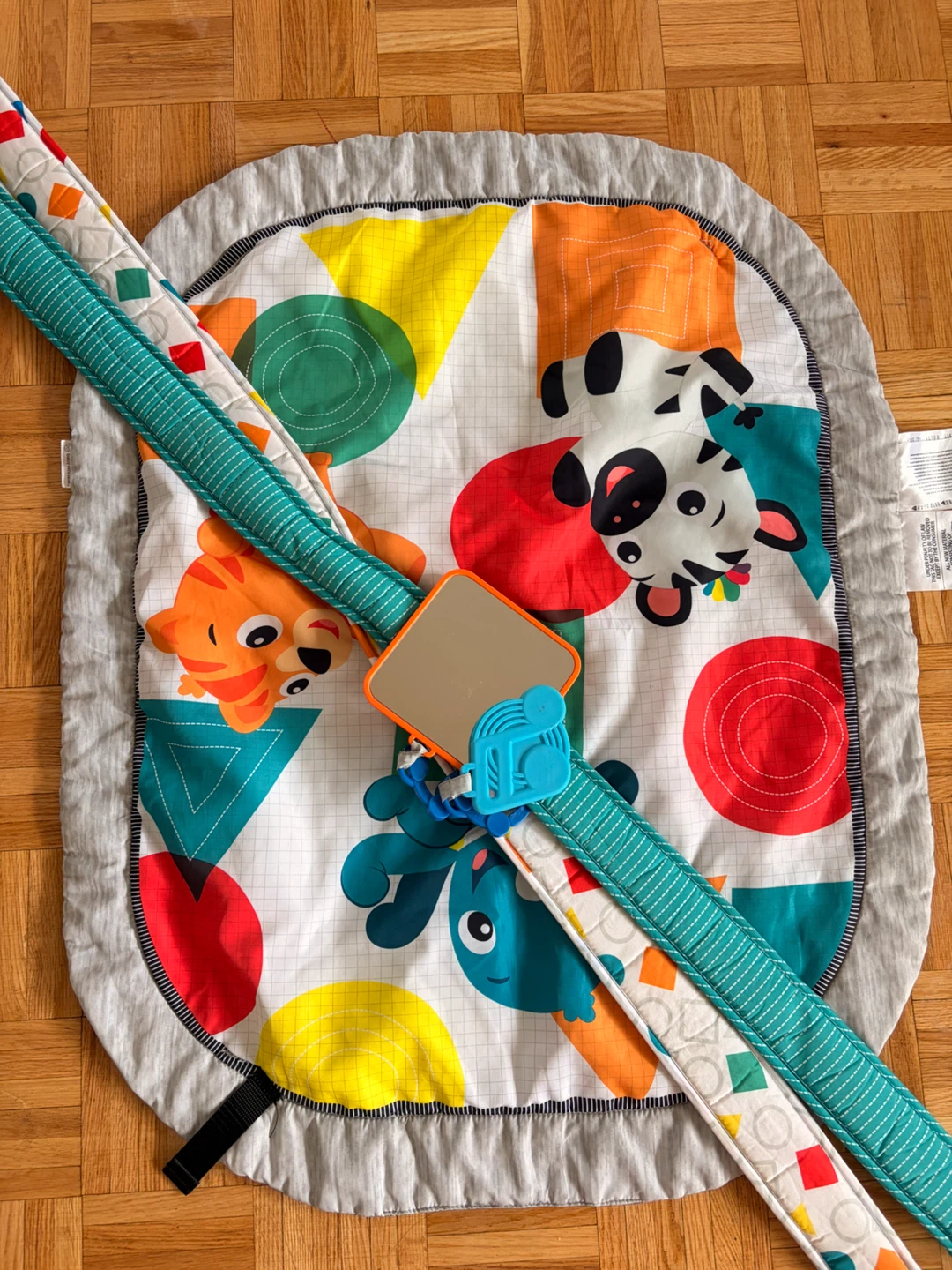 Baby activity gym mat with mirror and toys