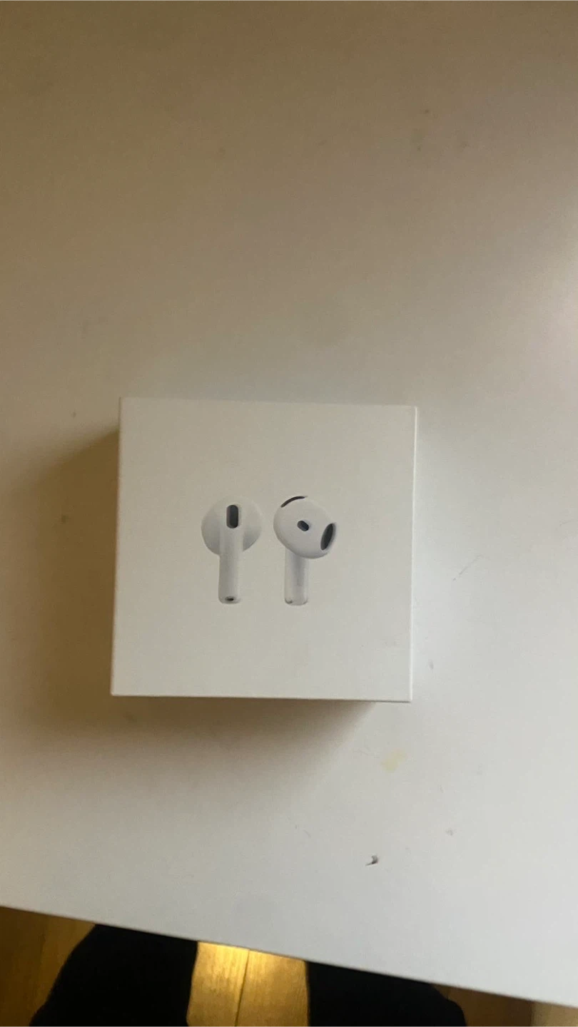Apple AirPods 3rd Generation with Lightning Charging Case