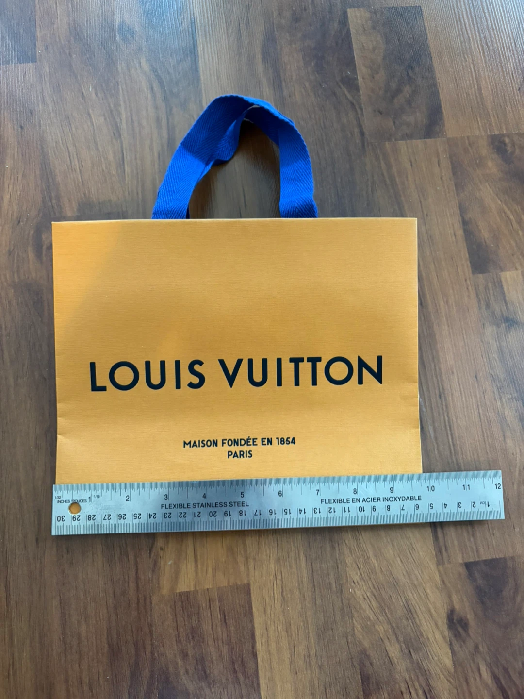 Louis Vuitton Shopping Bag - photo 2