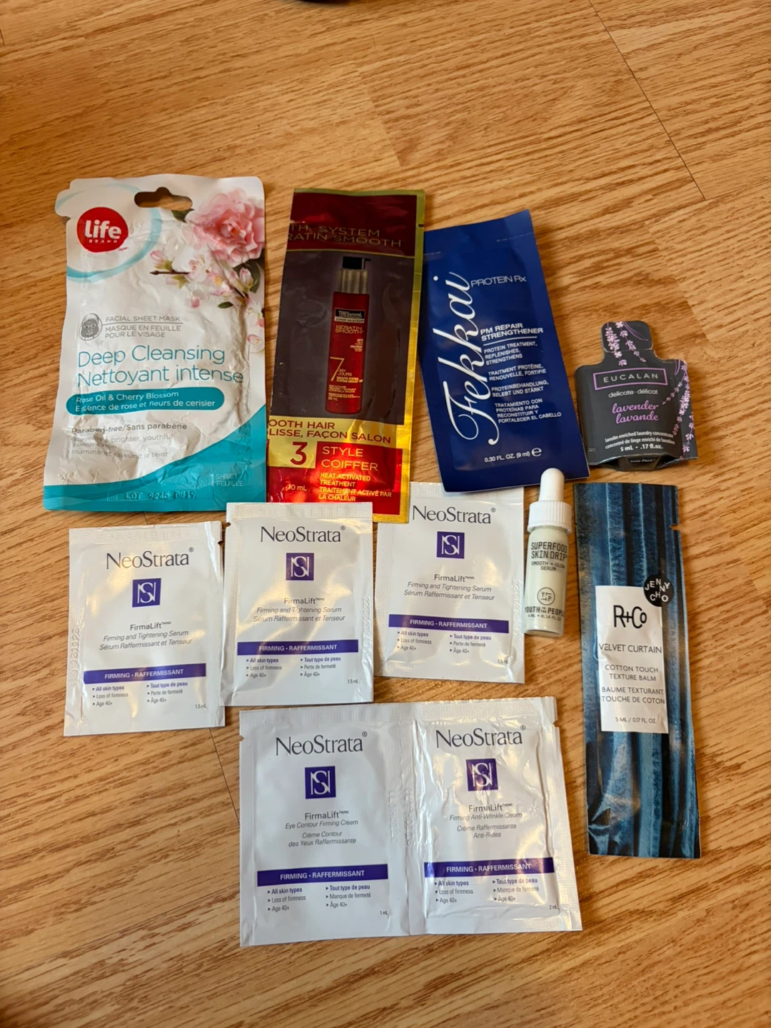 Beauty Sample Lot