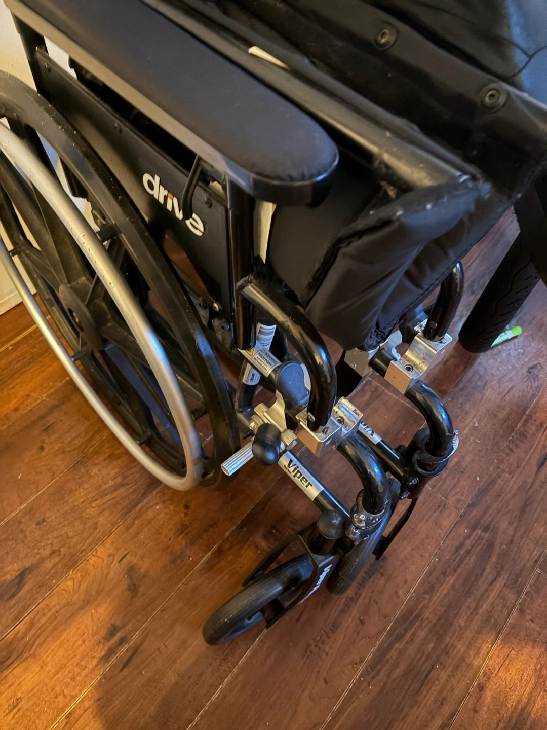 Wheelchair - Drive Medical Viper Plus GT - photo 3