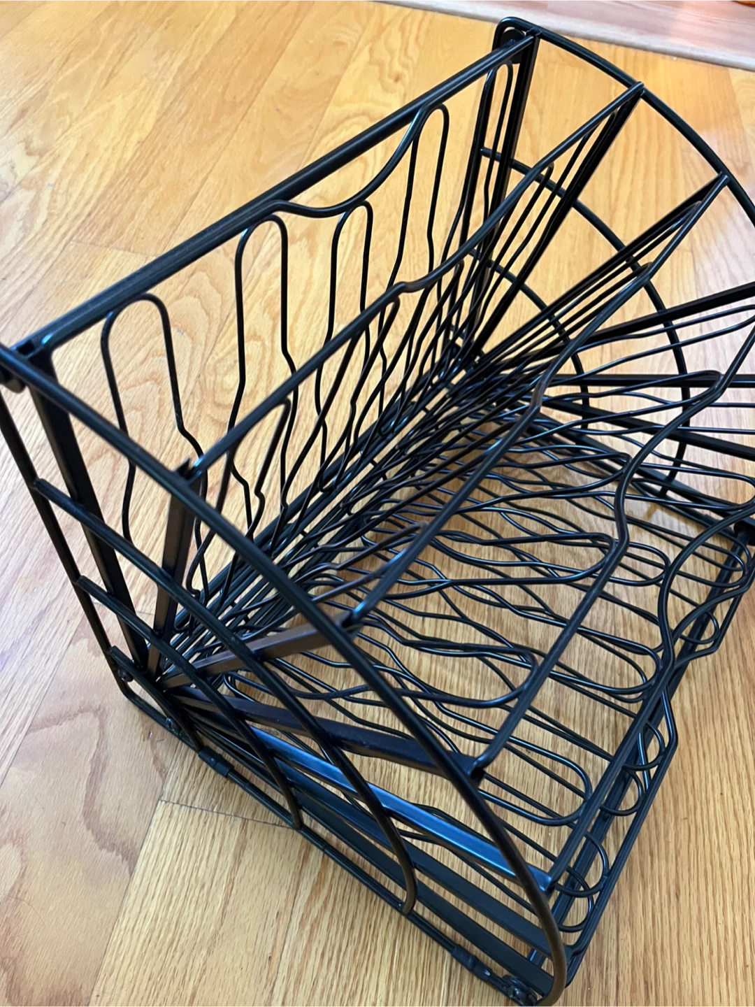 Vintage style Black Metal Wire Magazine/Mail Folder - photo 2