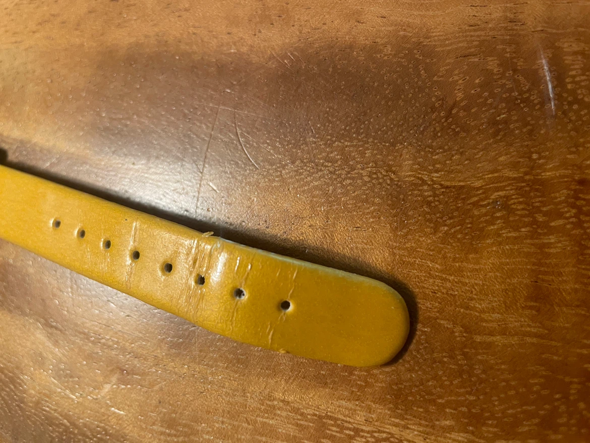 The Beatles "I Love You" Watch - Yellow - photo 3
