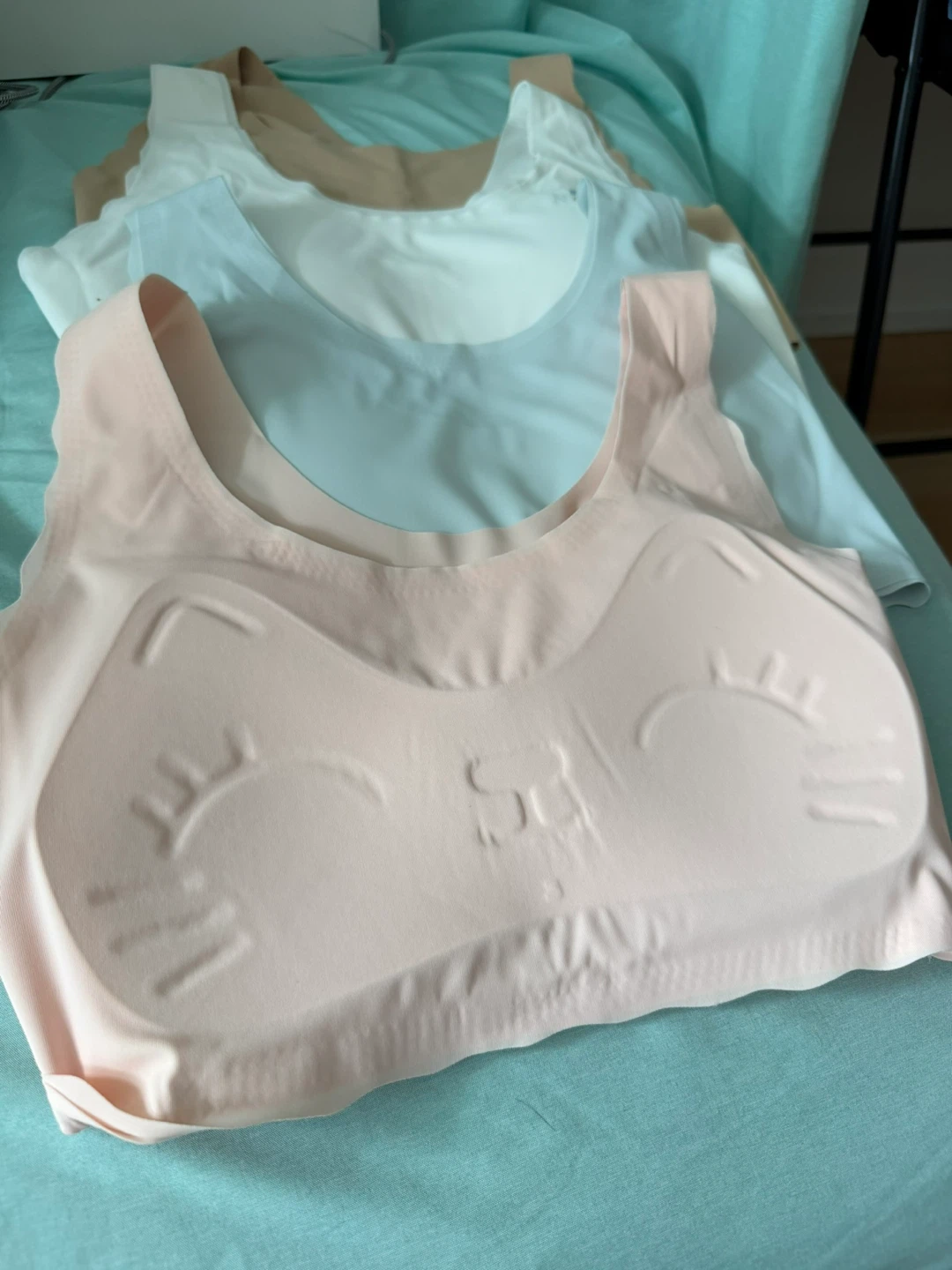 Seamless sports bras for girls size XL - photo 2