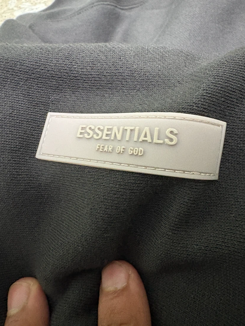 Fear of god 1977 essentials hoodie
