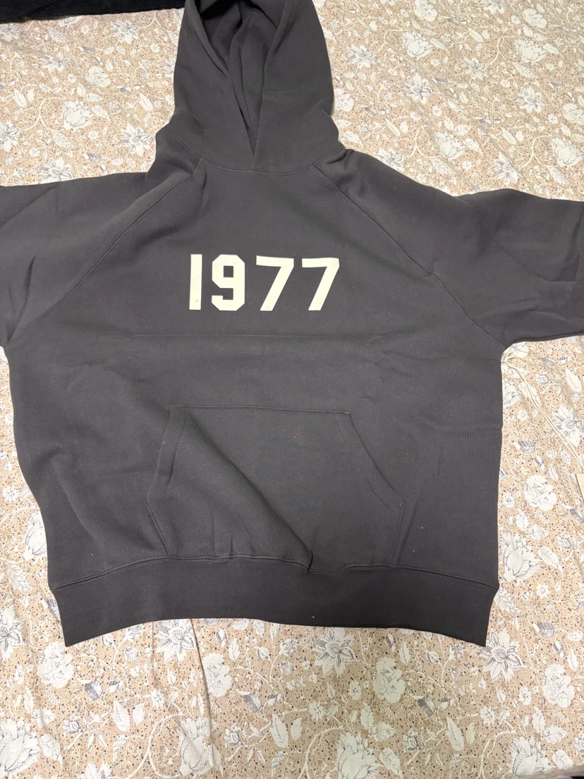Fear of god 1977 essentials hoodie - photo 2