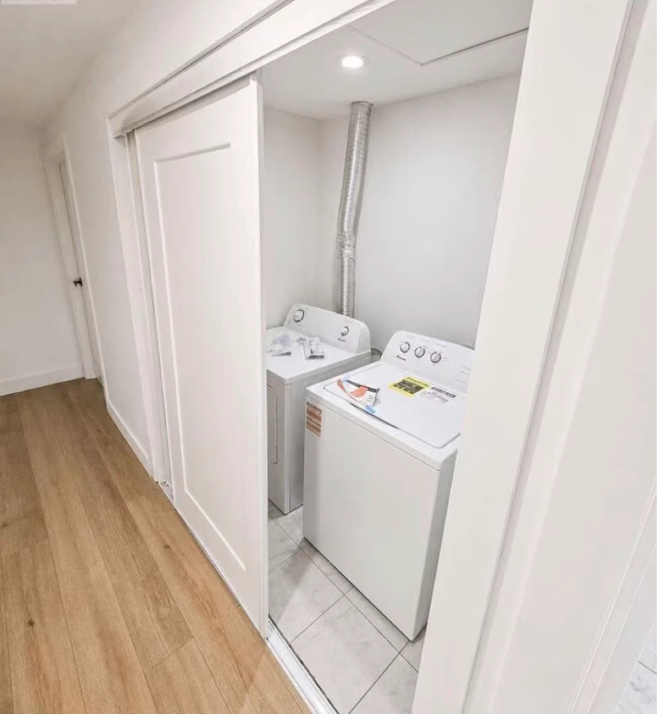 Room for Rent - photo 2