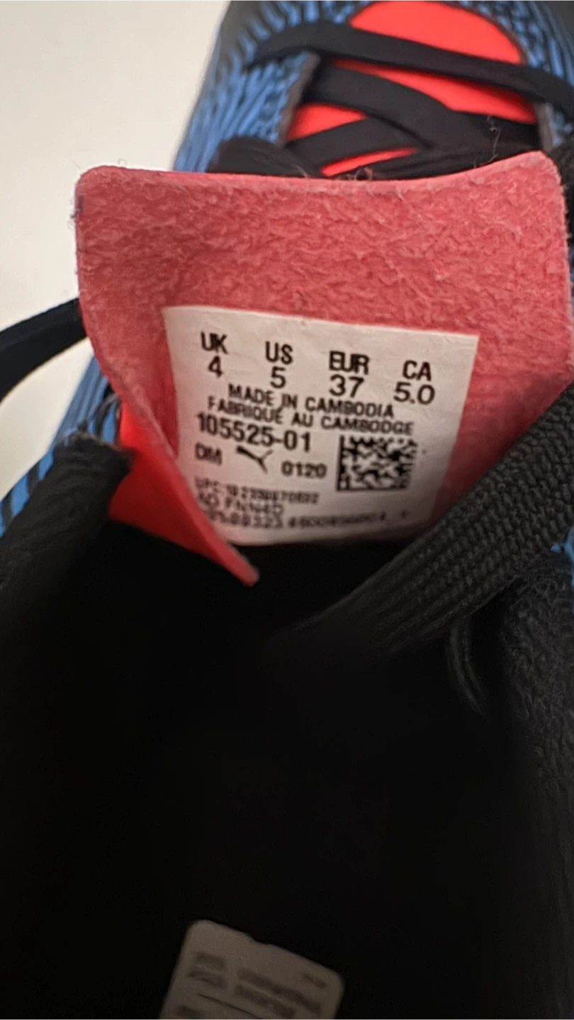 Soccer cleats - photo 3