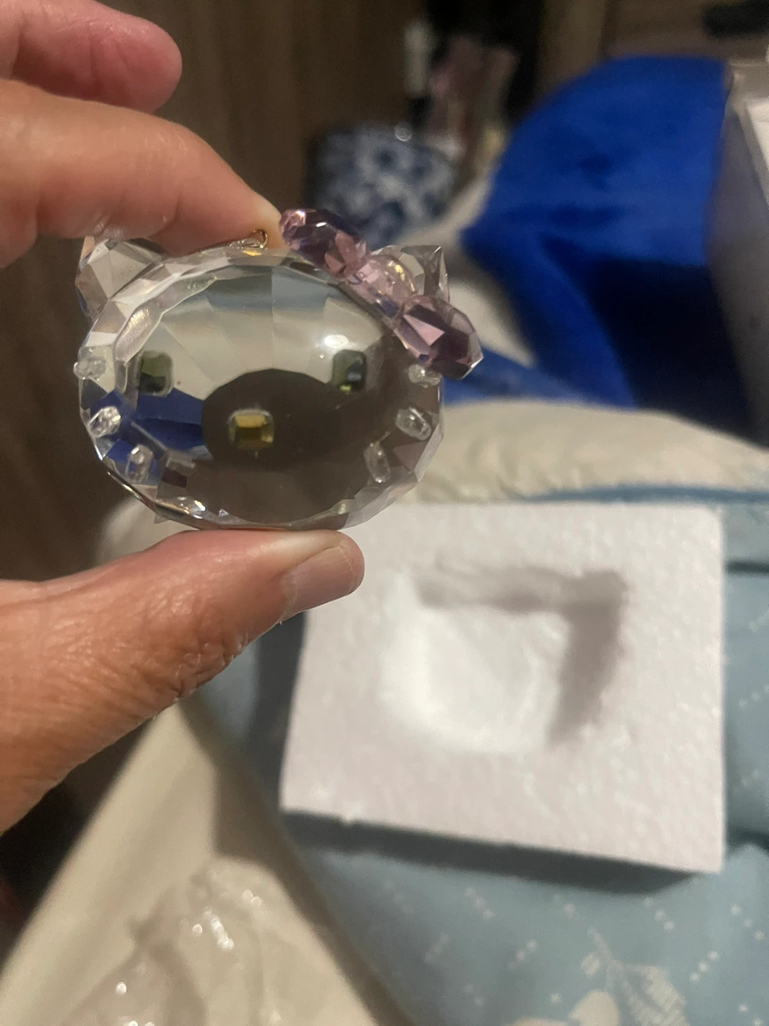 Hello Kitty crystal ornament - photo 3