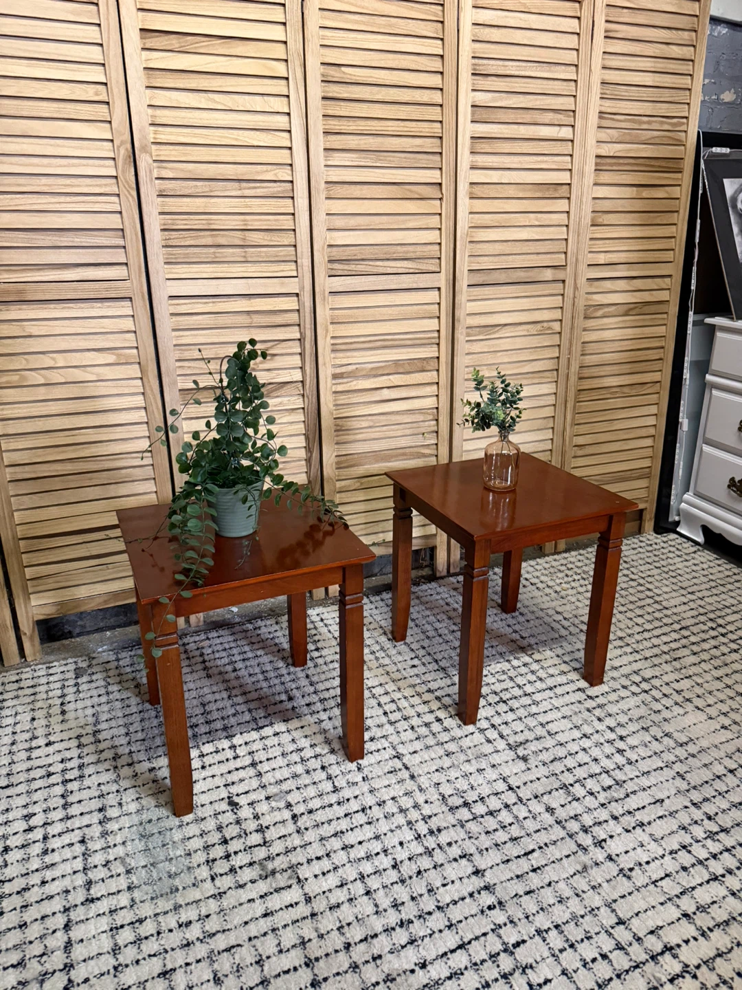 Set of 2 Cherry Finish Wood Side Tables - photo 3
