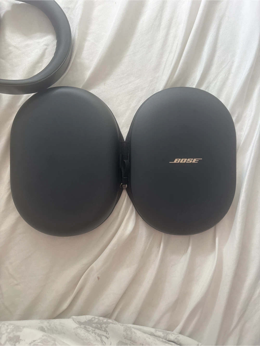 Bose QuietComfort Ultra (2nd Gen) - photo 3