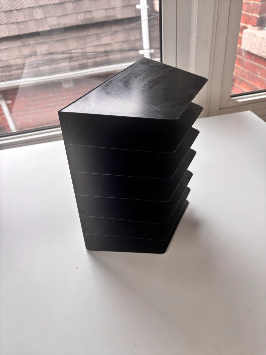 Black metal file organizer - photo 2