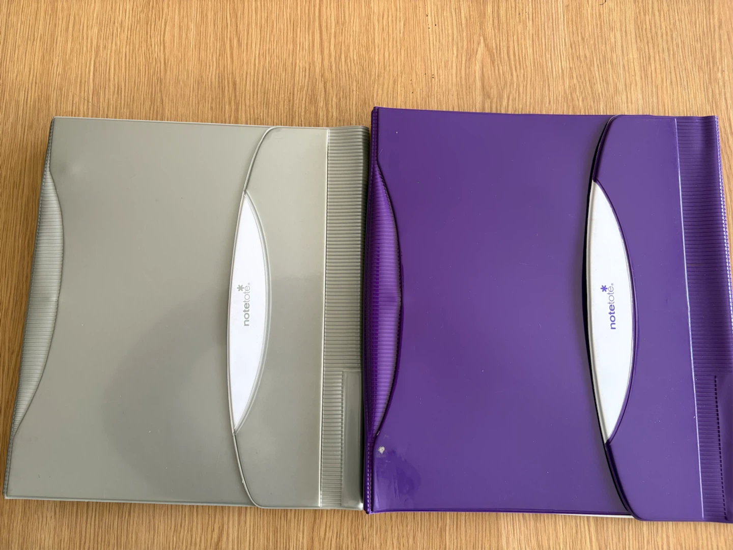 Notetote 3-Ring Binders in Grey and Purple