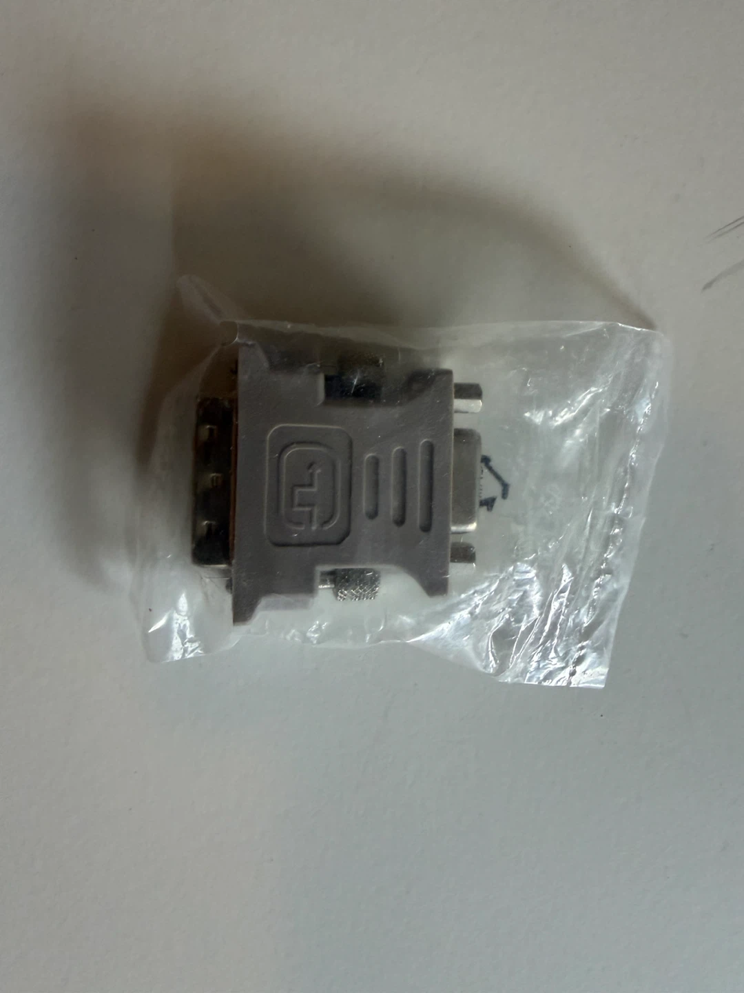 VGA to DVI Adapter - photo 3