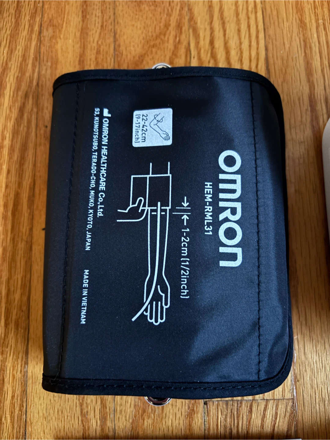 Omron Bronze Upper Arm Blood Pressure Monitor BP5150 New - photo 4