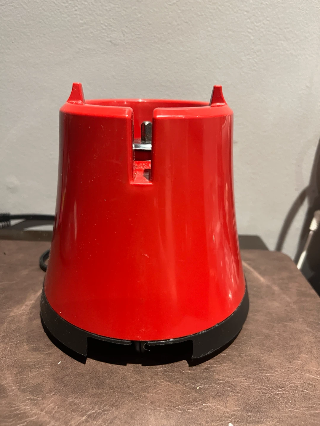 Red Oster blender base - photo 3