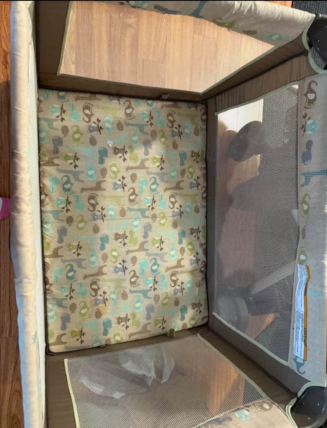 Graco Pack 'n Play - photo 2