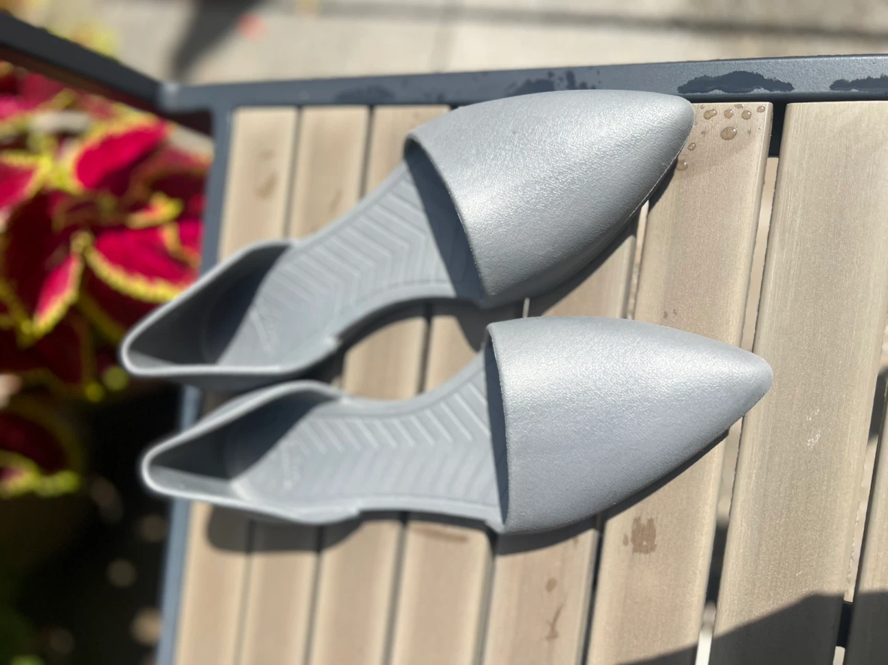 Native Women's Flats