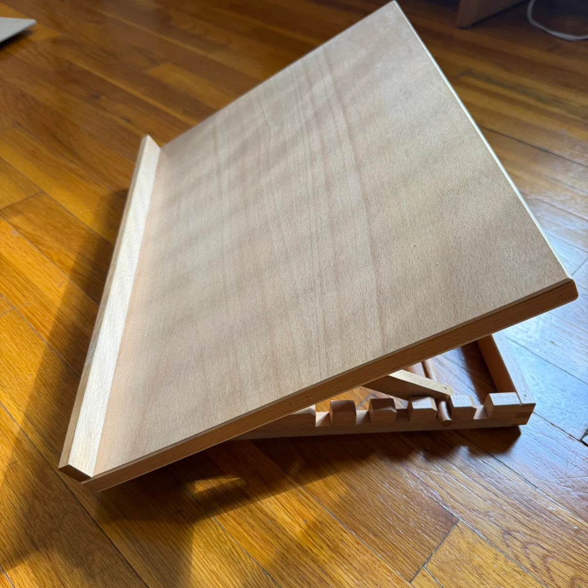 wood easel