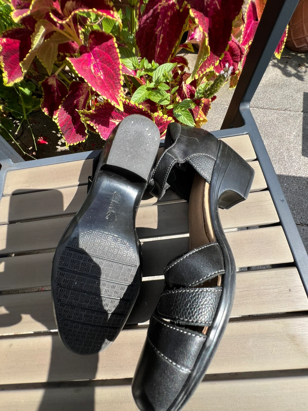 Clarks Women's Black Leather Strappy Wedge Heels - photo 4