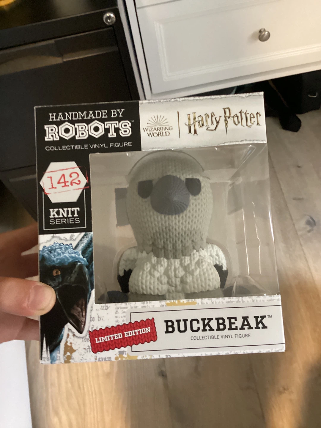 Limited edition Harry Potter buckbeak - photo 5