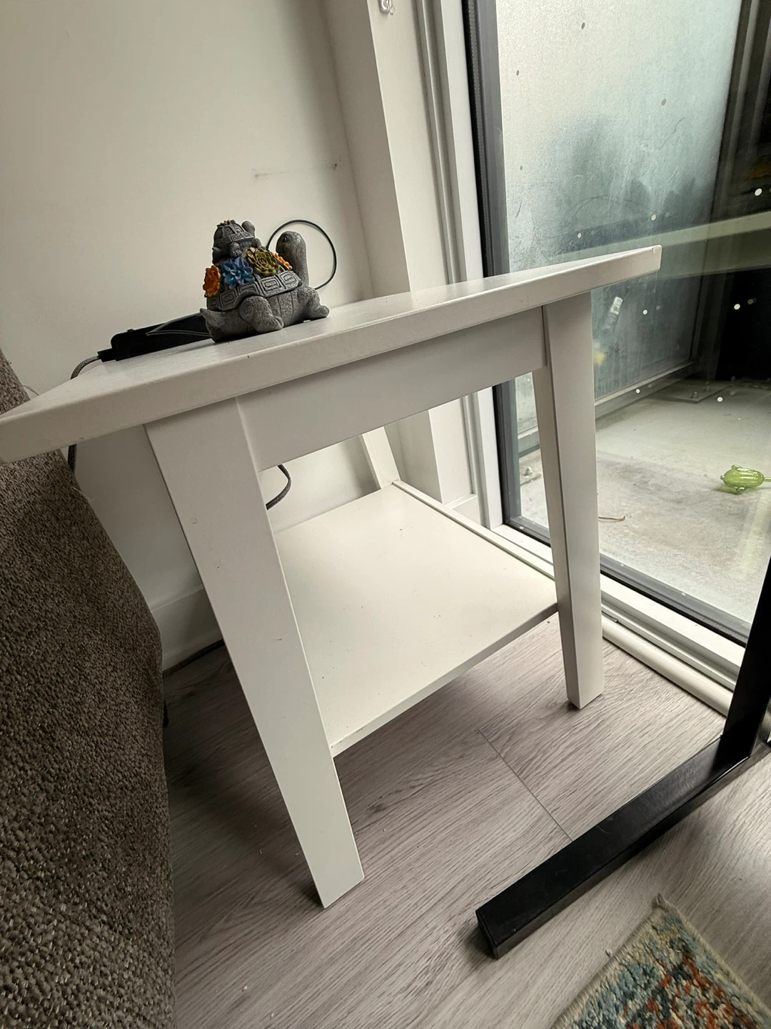 White End Table with Shelf