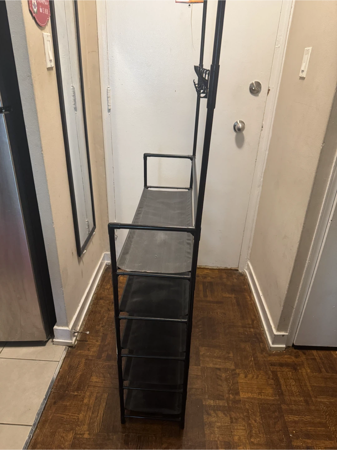Shoe Rak with hanging Hooks