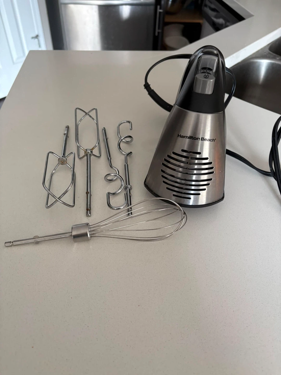Hamilton Beach Hand Mixer with Attachments - photo 4