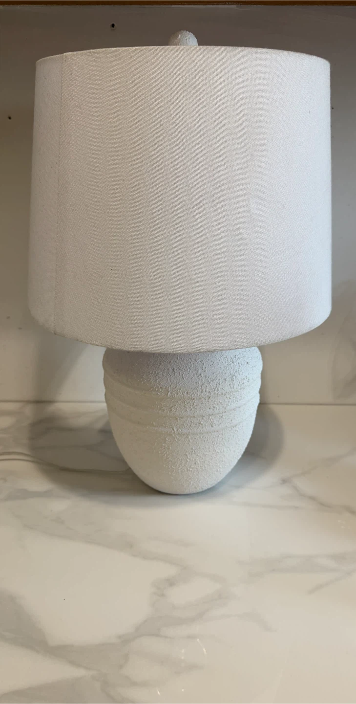 3 Table Lamp with Marble Base and Gold Accents - photo 5