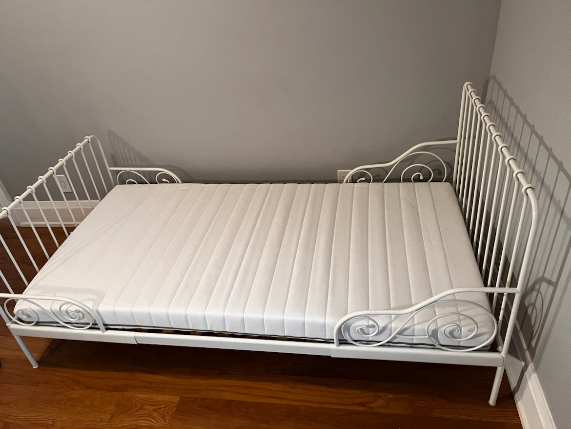 IKEA White Metal Toddler Bed Frame with Slats & Mattress - photo 3