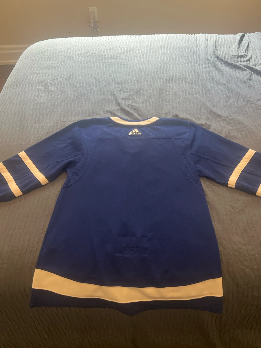 Adidas Toronto Maple Leafs Jersey - photo 2