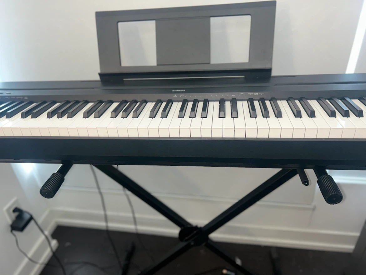 Weighted Yamaha P45 Digital Piano - photo 2