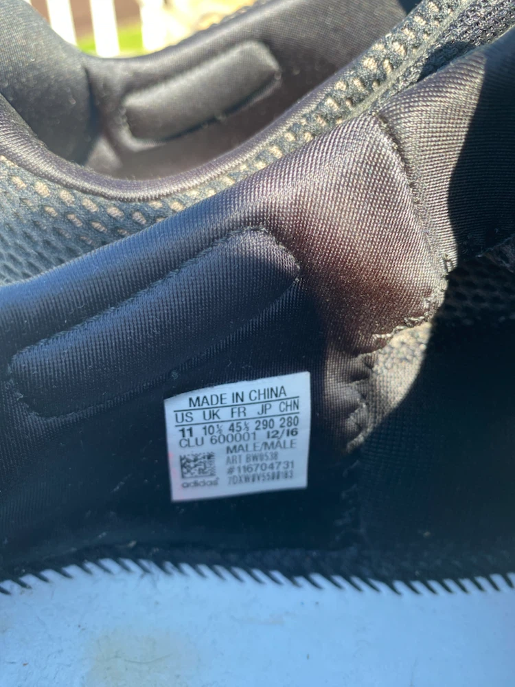 WORN ONCE INDOOR ADIDAS ALPHABOUNCE SIZE-11 - photo 3