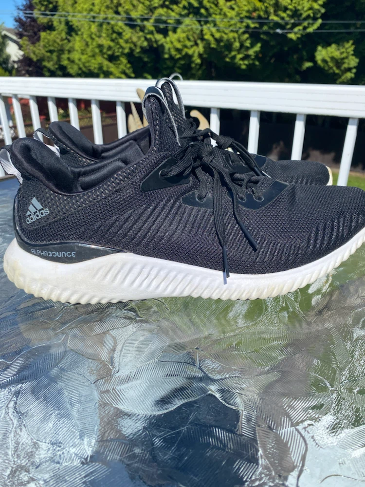 WORN ONCE INDOOR ADIDAS ALPHABOUNCE SIZE-11 - photo 4