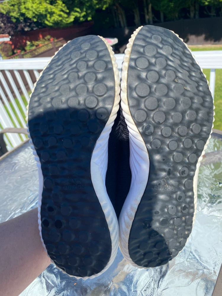 WORN ONCE INDOOR ADIDAS ALPHABOUNCE SIZE-11 - photo 5