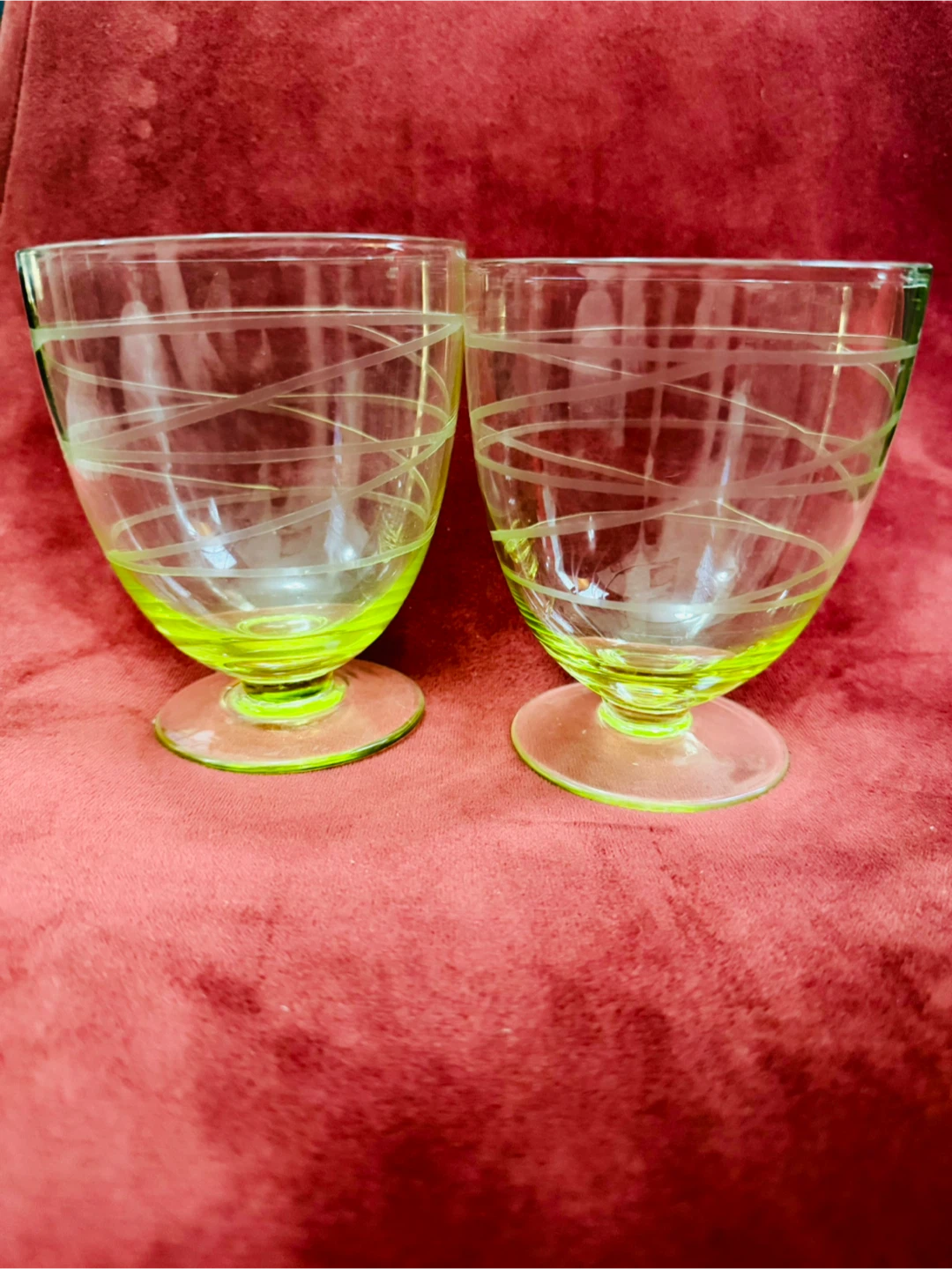 Pair of Vintage IKEA Pralin Glasses Swirl Design