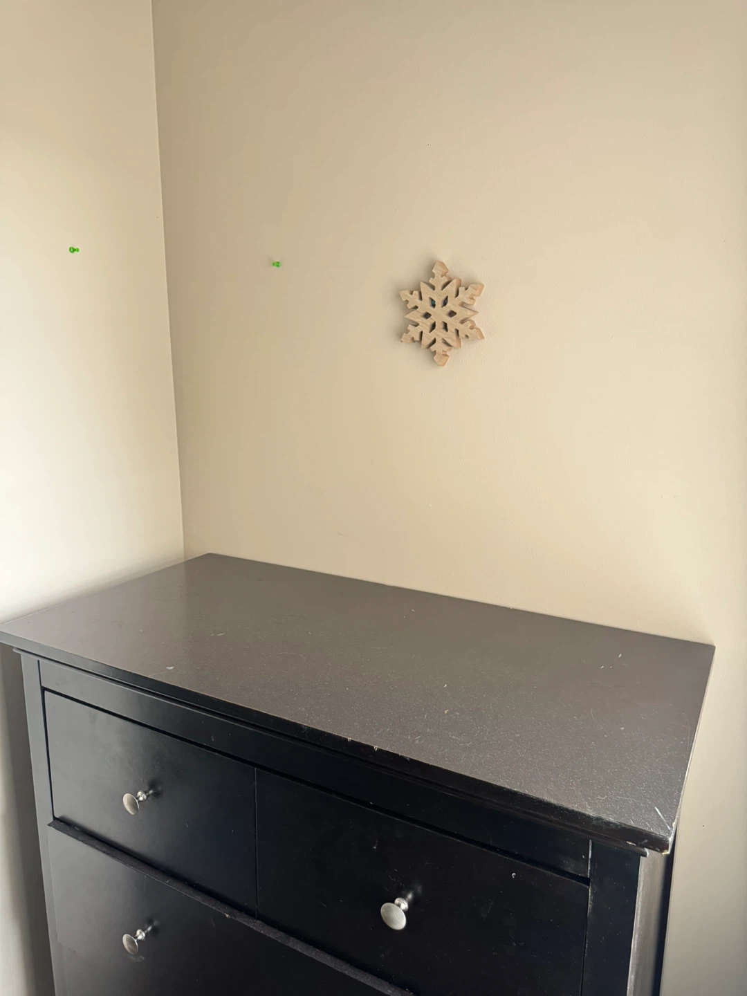 Black 6-Drawer Dresser - photo 2