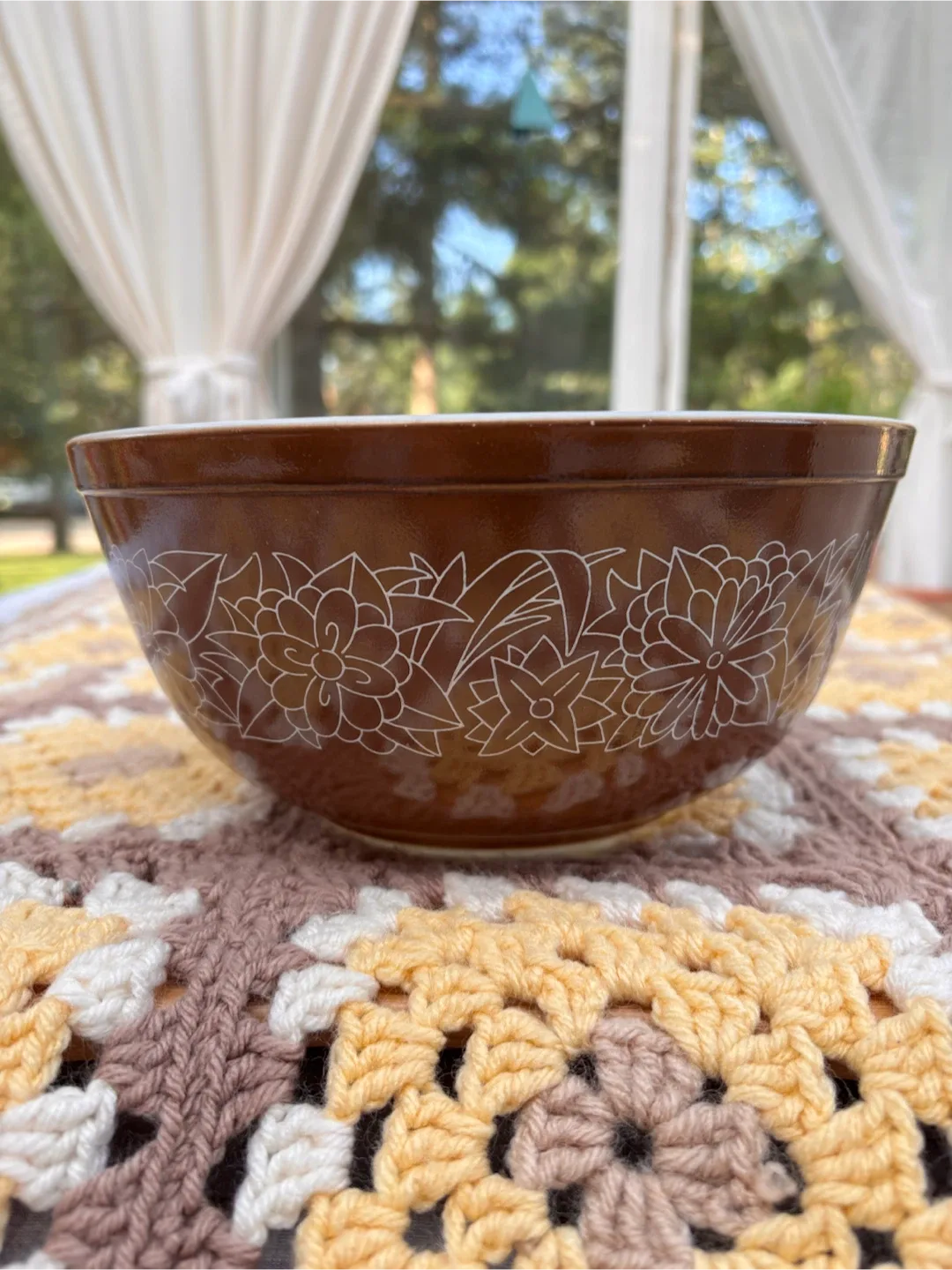 Vintage Pyrex Woodland 4-piece Mixing Bowl Set - photo 2