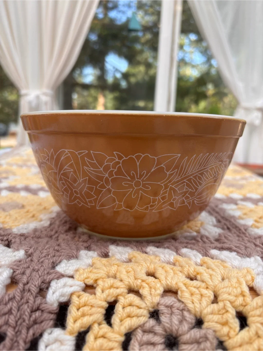 Vintage Pyrex Woodland 4-piece Mixing Bowl Set - photo 4