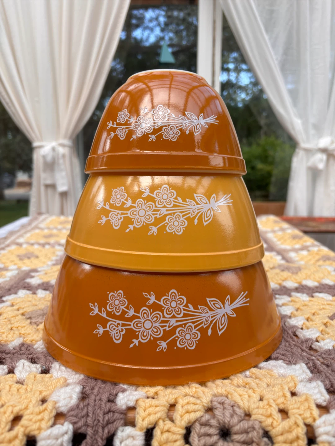 Vintage Pyrex Butterfly Gold Mixing Bowls
