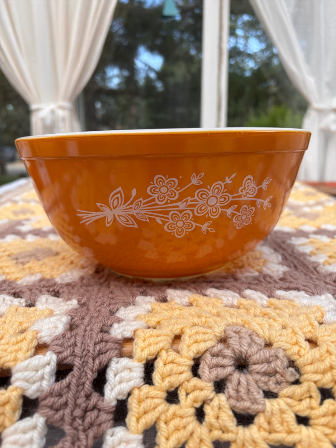 Vintage Pyrex Butterfly Gold Mixing Bowls - photo 3