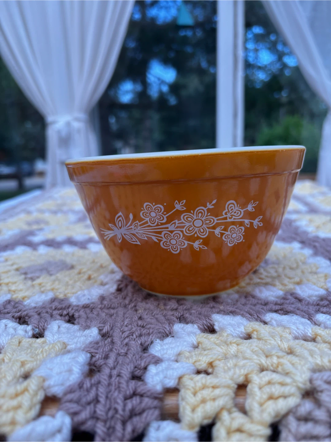 Vintage Pyrex Butterfly Gold Mixing Bowls - photo 4