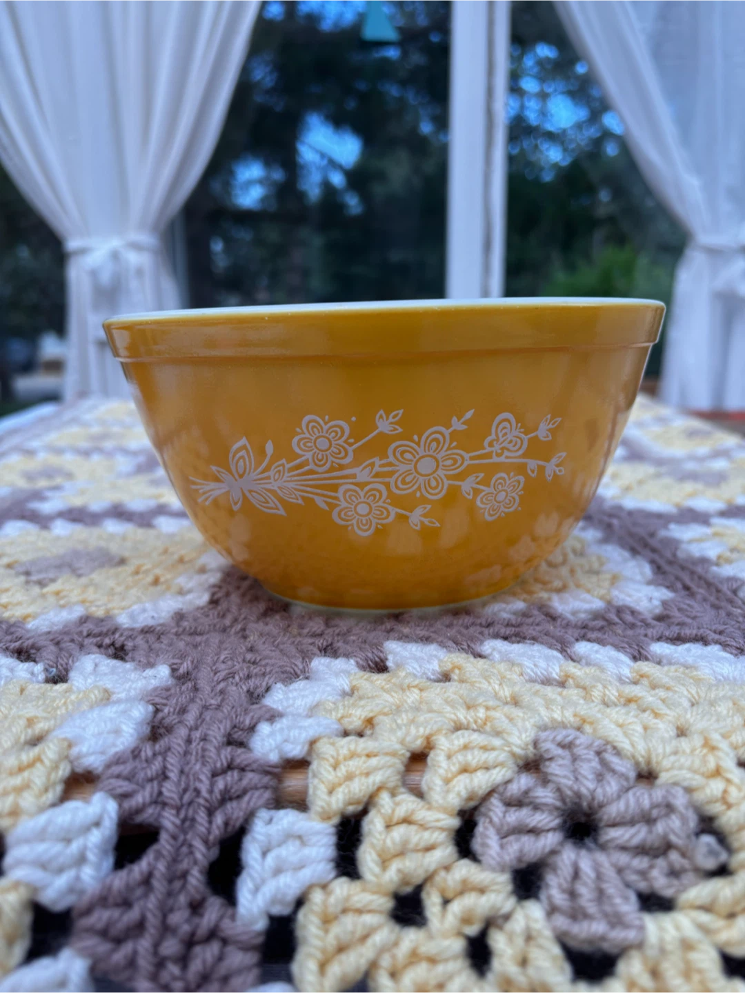 Vintage Pyrex Butterfly Gold Mixing Bowls - photo 5