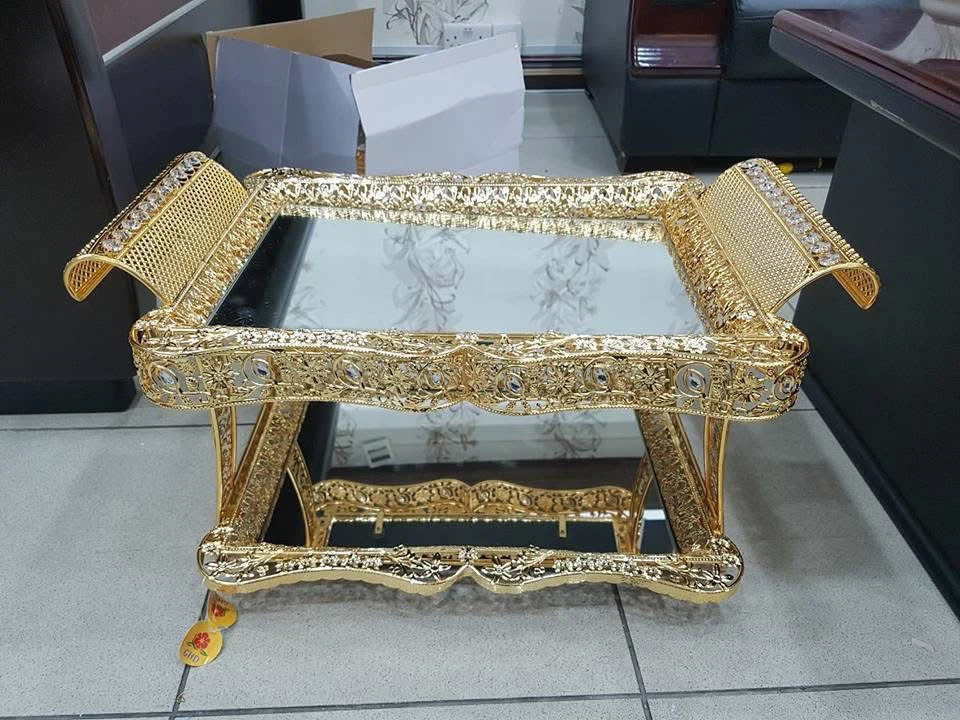 Gold-toned rekebot coffee table